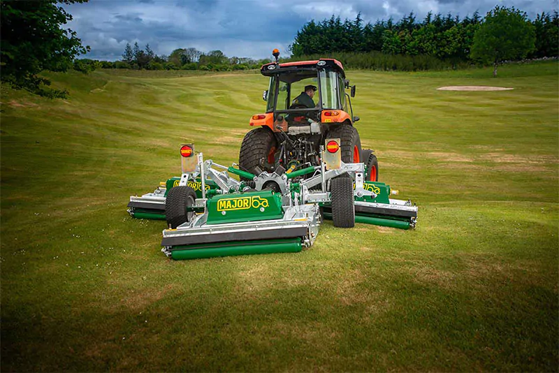 Major Contoura Multi Deck Mower